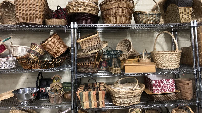 13 Creative Ways To Repurpose Thrifted Baskets Around Your Garden And Yard