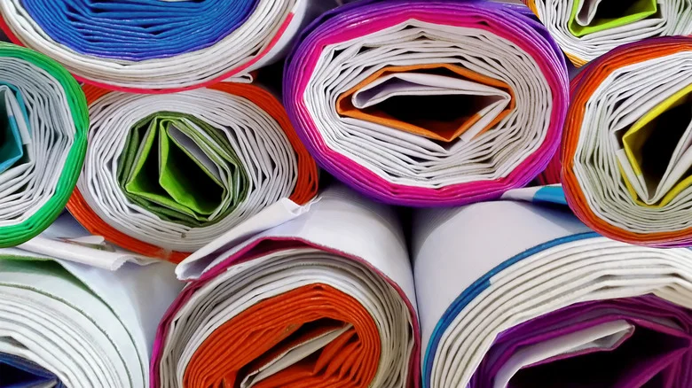 16 Clever Ways To Repurpose Tarps Around Your Home And Garden