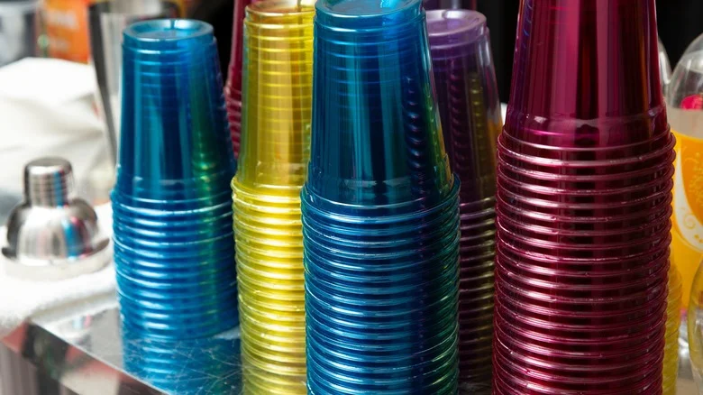 22 Creative Ways To Repurpose Plastic Party Cups In Your Home & Garden