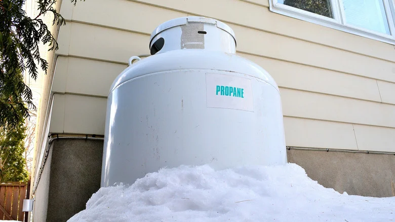 Debunking A Common Myth About Storing Propane Tanks In The Winter