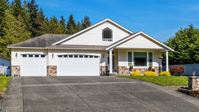 Ditch Solid Concrete: The Eco-Friendly Driveway Solution That’s Affordable