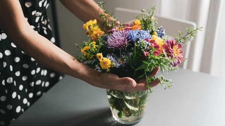 Does TikTok’s Charcoal Hack Really Keep Cut Flowers Fresh?