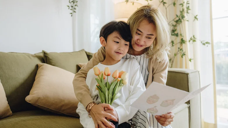 Meaningful Flowers To Give To Your Loved Ones On Mother’s Day
