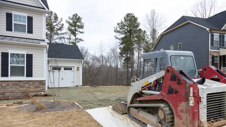 Skip Gravel Driveways: The Durable Rustic Alternative Looks Just As Good