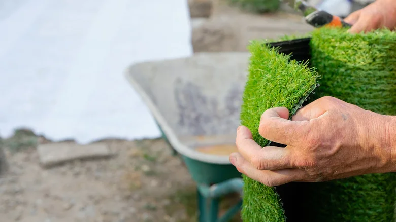 The Artificial Grass DIY That Will Add A Pop Of Color To Any Gravel Garden Path