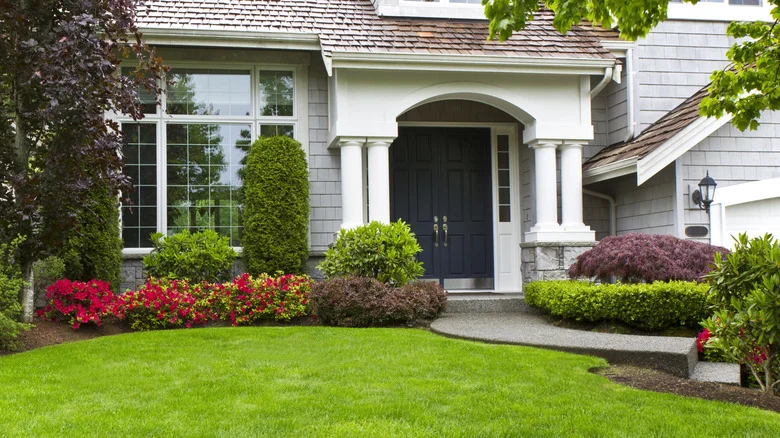 The Front Yard Eyesore Your Neighbors Want You To Get Rid Of