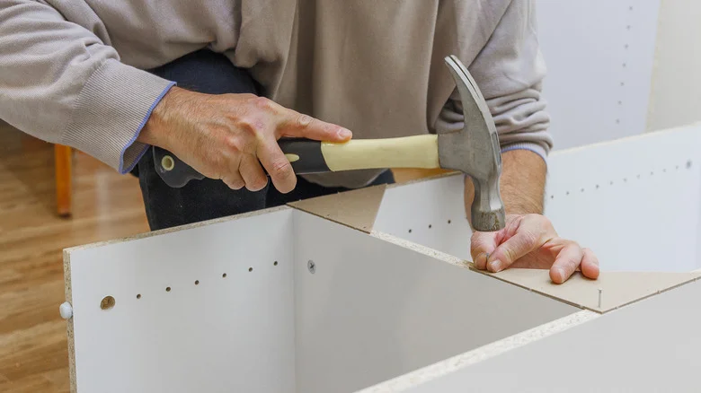 The Plastic Wrap Hack Every Handyman Will Want To Know When Working With Tools
