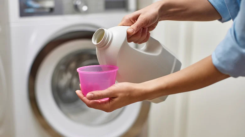 Turn An Old Laundry Detergent Bottle Into A Useful Outdoor Water Station