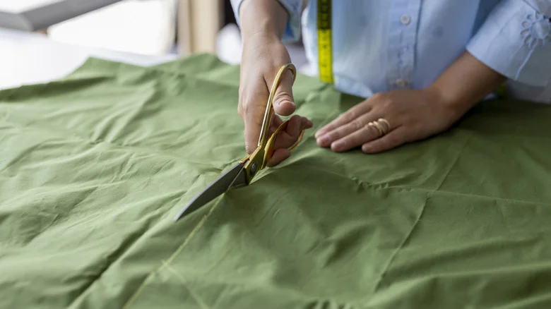 Turn Old Fabric Into A Beautiful & Functional Garden Feature With This DIY