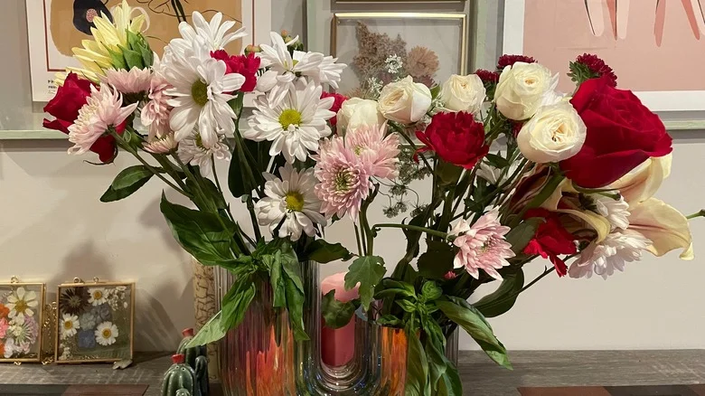 We Tried Joanna Gaines’ Basil Hack To Keep Flower Arrangements Fresh With TK Results