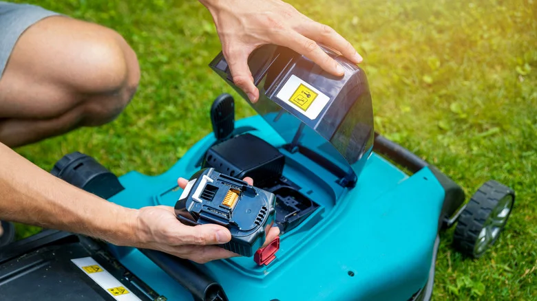 What Does ‘CCA’ Mean On Your Lawn Mower Battery?